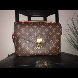 Louis Vuitton crossbody
